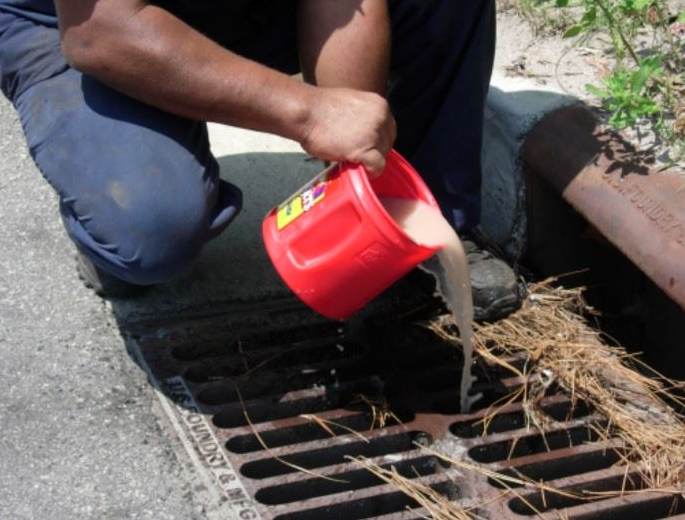 Report Ilicit Drainage